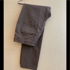 So slimming by Chico’s 2 regular